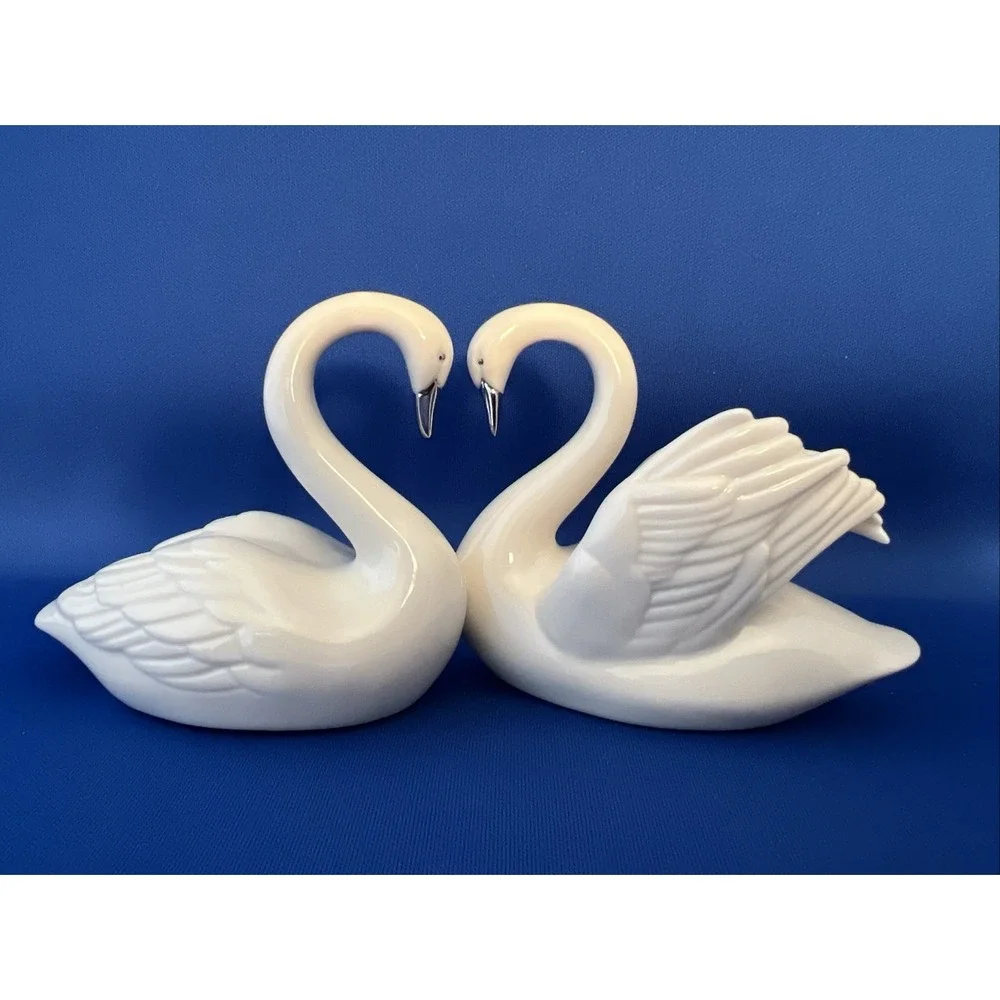 Vintage LENOX Forever Yours Swans Wedding Promises Collection Cake Topper 7x3